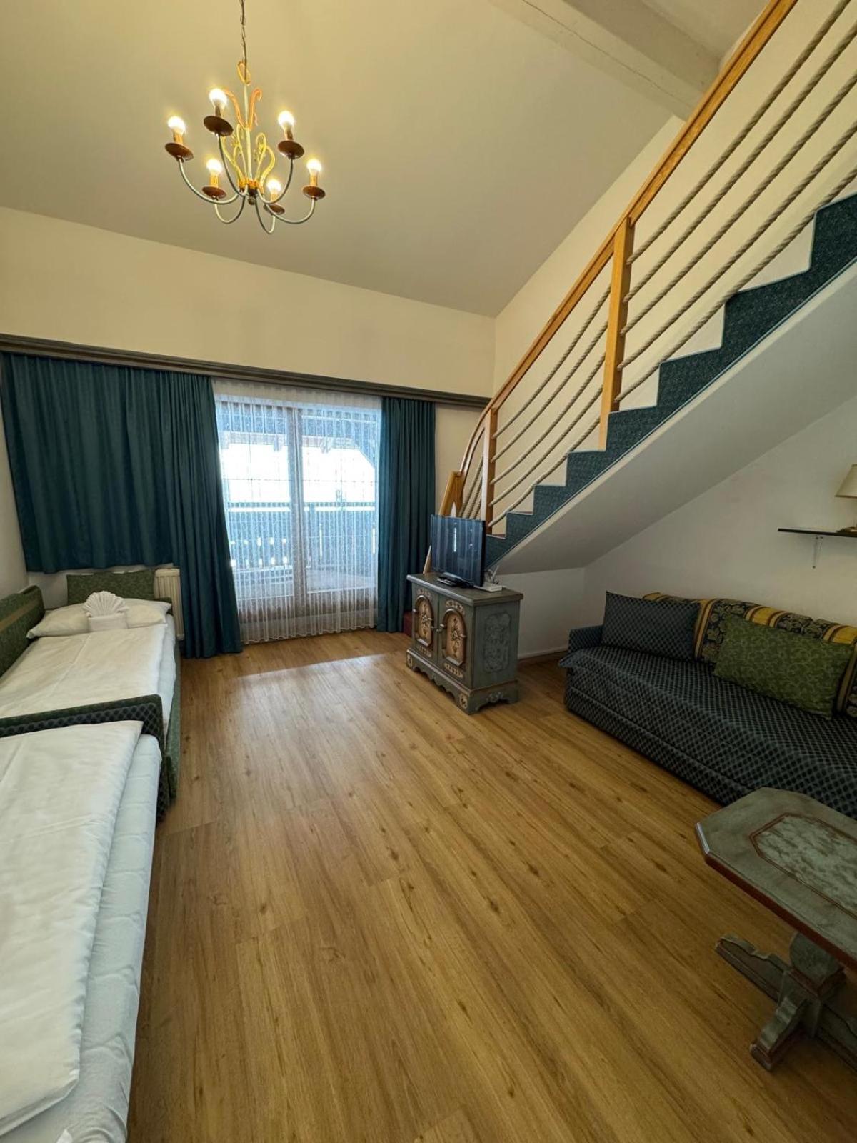 Tieflehner Hof Pitztalhaus Hotel Санкт-Леонхард-им-Пицталь Экстерьер фото
